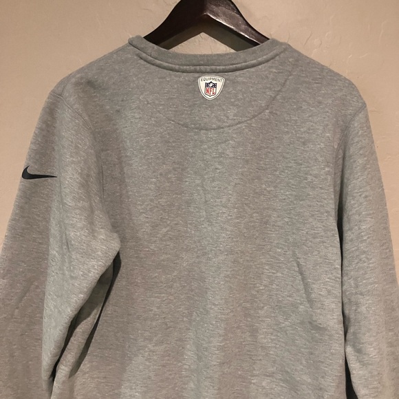 Nike New England Patriots Gray Sweatshirt and Blue Hat Ball Cap Size Small - Picture 9 of 15